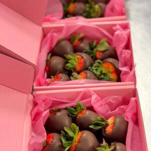 Chocolate Covered Strawberry Box (Small)